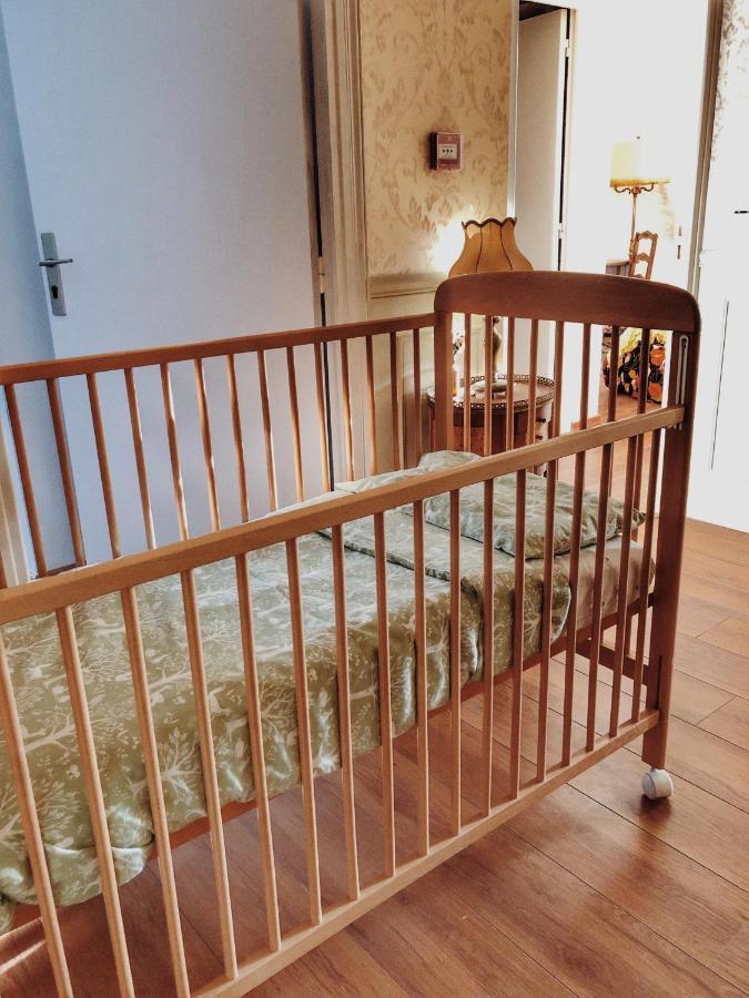 Hébergement de vacances Les Roches : Maison De Caractere Pour 15 Personnes