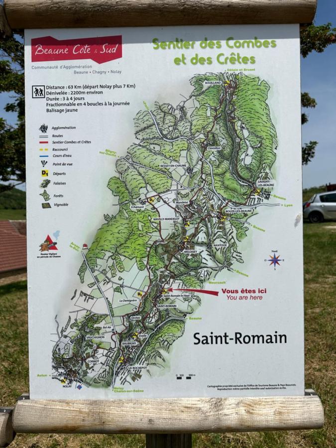 Hébergement de vacances Les Roches : Maison De Caractere Pour 15 Personnes